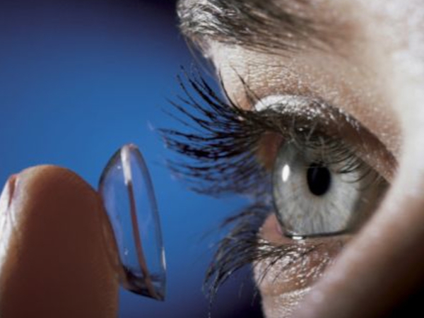 il cheratocono si può correggere con lenti a contatto
