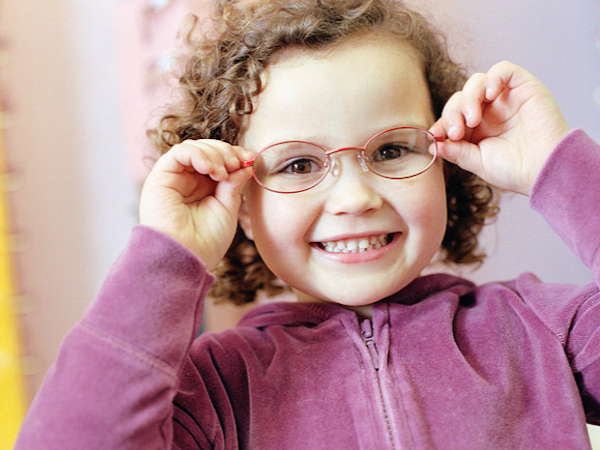 trattare occhio pigro con occhiali